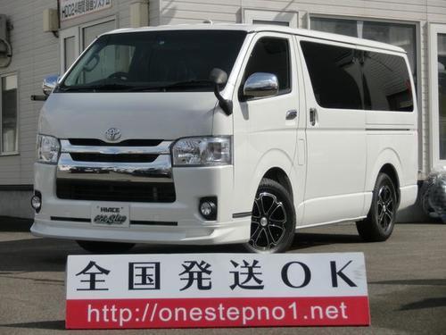 トヨタ ハイエース 4型フェイスチェンジ 16AW 4WD