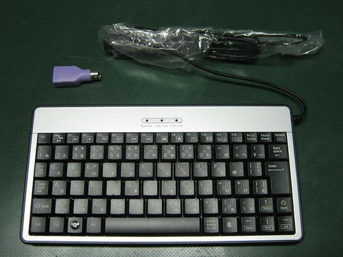 ELECOM キーボード TK-FCM006SV 中古品