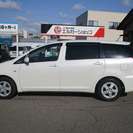 ウィッシュ 2.0 G 助手席リフトUPシートの画像