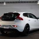 V40 T5 Rデザイン 88台限定車　登録済未使用車の画像