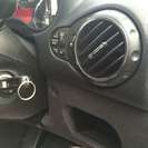  アルファ　ロメオ アルファ147 2.0 ツインスパーク セレスピード　 （ホワイト） ハッチバックの画像