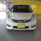  ホンダ フィットシャトルハイブリッド 1.3 スマートセレクション　 （パール） ステーションワゴンの画像