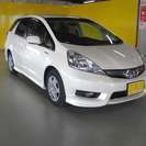  ホンダ フィットシャトルハイブリッド 1.3 スマートセレクション　 （パール） ステーションワゴンの画像