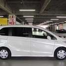  ホンダ フリードハイブリッド 1.5 ジャストセレクション+　 （パール） ミニバンの画像