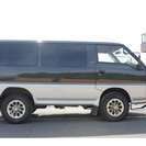  三菱 デリカスターワゴン 2.4 エクシード サンルーフ 4WD　 （グレーシルバー） ミニバンの画像