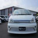  日産 セレナ 2.0 ライダー　 （ホワイトパール） ミニバンの画像