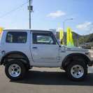  スズキ ジムニー 660 ランドベンチャー 4WD　リフトアップ車 （シルバー） クロカン・ＳＵＶ　軽自動車の画像