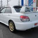  スバル インプレッサSTI 2.0 WRX 4WD　ブレンボ 17インチ （ホワイト） セダンの画像
