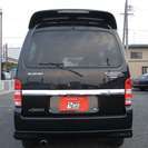  スズキ エブリイワゴン 660 スポーツ 4WD　HDDナビ　リアSP （ブラック） ハッチバック　軽自動車の画像