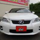  レクサス CT 200h Fスポーツ　 （パールホワイト） ハッチバックの画像