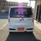  スバル ステラ 660 カスタムR 4WD　 （パール） ハッチバック　軽自動車の画像