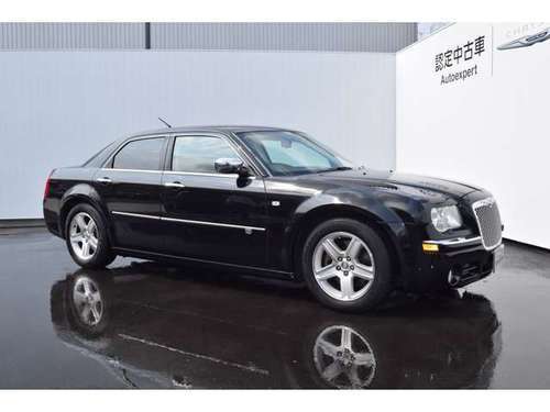 クライスラー 300C 5.7 HEMIワンオーナー純正HDDナビサンルーフ