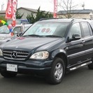  メルセデス・ベンツ Mクラス ML320 4WD　 （ダークブ...