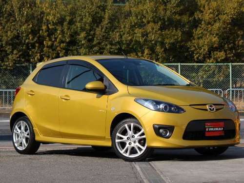 マツダ デミオ 1.5 スポルトパドルシフト純正CD純正AW