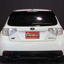  スバル インプレッサハッチバックSTI 2.0 R205 STIバージョン 4WD　禁煙車 （サテンホワイトパール） ハッチバックの画像