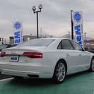  アウディ A8 4.0 TFSI クワトロ 4WD　デザインセレクション （パールホワイト） セダンの画像