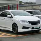  ホンダ グレイス 1.5 ハイブリッド LX　 （ホワイトオーキッドパール） セダンの画像