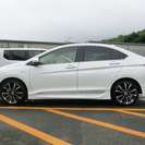  ホンダ グレイス 1.5 ハイブリッド LX　 （ホワイトオーキッドパール） セダンの画像
