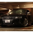  アウディ S5 4.2 FSI クワトロ 4WD　 （ブラック...
