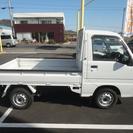  スバル サンバートラック TB　 （ホワイト） トラック　軽自動車の画像