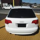  アウディ A4アバント 1．8T Sラインパッケージ　 （ホワイト） ステーションワゴンの画像