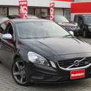  ボルボ S60 T4 Rデザイン　黒革シート　HDDナビ （ブラック） セダンの画像