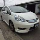  ホンダ フィットシャトルハイブリッド 1.3 スマートセレクション　エアロP （パール） ステーションワゴンの画像