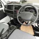  スズキ キャリイ 660 KCエアコン・パワステ 3方開 4WD　 （ホワイト） トラック　軽自動車の画像