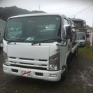  いすゞ エルフ 積載車　ETC ウインチ 作業灯 ストロボ　6MT （ホワイト） トラックの画像