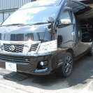  日産 NV350キャラバン 2.5 DXクロムギアパッケージ スーパーロングボディワイド ハイルーフ ディーゼルT 4WD　 （ブラックメタリック） ミニバンの画像