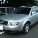  アウディ A4アバント 2.0　D車 ETC ナビ レザー （シルバー） ステーションワゴンの画像