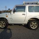  スズキ ジムニー 660 ランドベンチャー 4WD　 （シルバー） クロカン・ＳＵＶ　軽自動車の画像