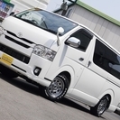  トヨタ レジアスエース 3.0 スーパーGL ロングボディ ディーゼルターボ 4WD　ベットキット　SDナビ （パールホワイト） ミニバンの画像