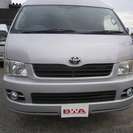  トヨタ ハイエース グランドキャビン　4WD7人乗り　8No車いす移動 （シルバー） ハッチバックの画像