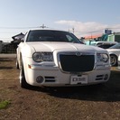  クライスラー 300C 3.5　 （ホワイトパール） セダン