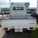  スズキ キャリイ トラック　660　4WD　FMラジオ　三方開き （ホワイト） トラック　軽自動車の画像