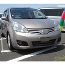  日産 ノート 1.5 15X　 （シルバーピンク） ハッチバックの画像