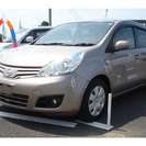 日産 ノート 1.5 15X　 （シルバーピンク） ハッチバックの画像