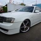  日産 グロリア オーテック　純正フルエアロ　車高調 19AW （ホワイトパール（３ＴＰ）） セダンの画像