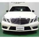  ＡＭＧ Eクラス E63　D車 右ハンドル AMG19アルミ 禁煙車 （カルサイトホワイト） セダンの画像