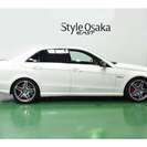  ＡＭＧ Eクラス E63　D車 右ハンドル AMG19アルミ 禁煙車 （カルサイトホワイト） セダンの画像