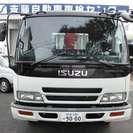  いすゞ フォワード 7200　3段クレーンユニック付き　6MT （ホワイト） トラックの画像