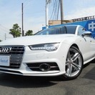  アウディ S7スポーツバック 4.0 4WD　サンルーフ （グ...