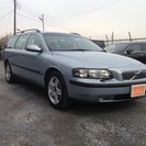  ボルボ V70 2.4　禁煙車 （シルバー） ステーションワゴン