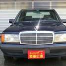  メルセデス・ベンツ 190クラス 190E　 （ダークブルー） セダンの画像