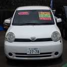  トヨタ シエンタ 1.5　HID・ナビ・電動スライドドア （ホワイト） ミニバンの画像