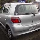  トヨタ ヴィッツ 1.0 F Dパッケージ　CD　キーレス （シルバー） ハッチバックの画像