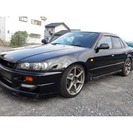  日産 スカイライン 2.5 25GTターボ　 （ブラック） セダン