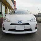  トヨタ アクア 1.5 S　 （ホワイトパール） ハッチバックの画像