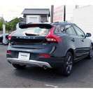  ボルボ V40クロスカントリー D4 SE ディーゼルターボ　弊社デモカー　ポールスターパッケージ （オニキスブラックメタリック） クロカン・ＳＵＶの画像